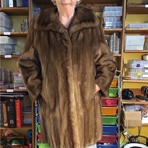 MARCO & GEORGE MINK COAT Never worn, with Papers ...  Carmel Color